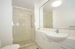 Bermuda Villas - Image 2