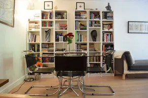 2 Bedroom Home in Angel - Image 4