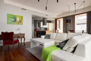 Hlonda Deluxe Apartment with Terrace - Image 4