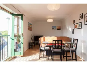 Sunny Flat W/parking Near Royal Botanic Garden - Image 2
