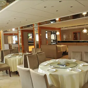 Huangcheng Crystal Hotel - Image 3