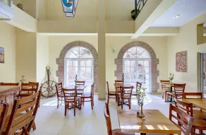 L'auberge Du Vieux Port - Image 2