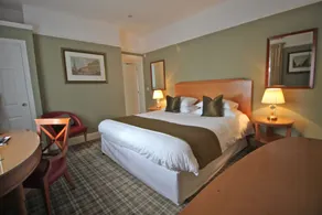 Birches Brow Boutique Guestrooms - Image 3