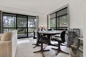 Garnet House - Image 5