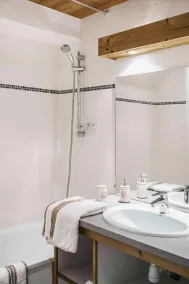 Residence Skimania Grand Bois Courchevel - Image 4