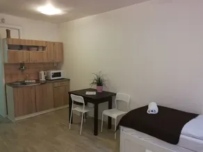 Top Location Economy Studio - Image 5
