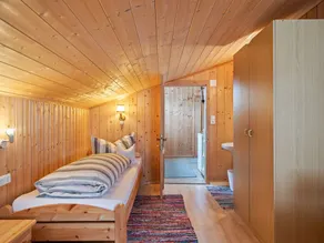Plush Holiday Home in See im Paznauntal With Balcony - Image 2