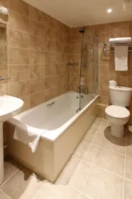 Wolverhampton Goldthorn Hotel - Image 5