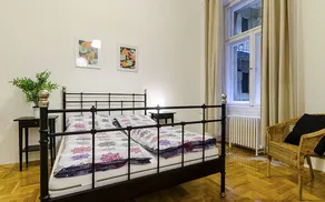 Mustard Apartment - Image 3
