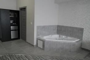 Stars Inn Edmonton Airport - Image 5