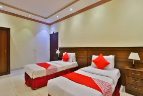Star Yanbu Hotel Suites by OYO Rooms - Image 5
