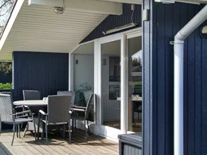 Plush Holiday Home in Fredericia Near Sea - Image 5