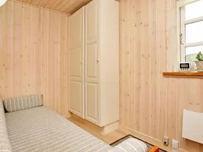 Comfy Holiday Home in Hals With Terrace - Image 3