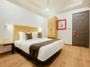 OYO Townhouse 118 Gagan Vihar - Image 3