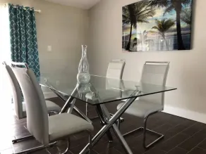 Parsley · New! Luxury, Near Disney & Universal. Sleep 9 - Image 3