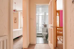 Albion Terrace Apartment - Image 5