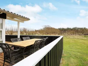 Spacious Cottage in Lønstrup With Terrace - Image 4