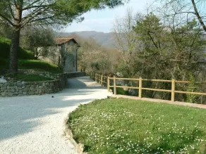Charming 1 bed Cottage in the Lucca Countryside - Image 3
