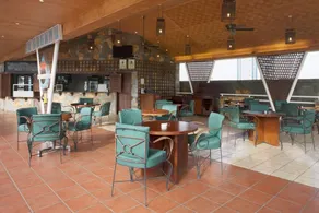 Holiday Inn Accra Airport - Image 4