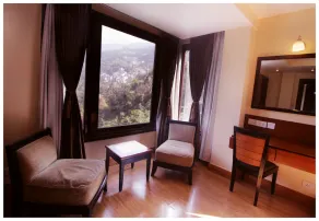 Hotel Suhim Portico - Image 3