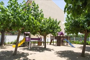 Royal Beach Apartments - Image 2