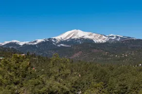 CenterView, 2 Bedrooms, Sleeps 6, Hot Tub, Gas Fireplace, Large TV - Image 3