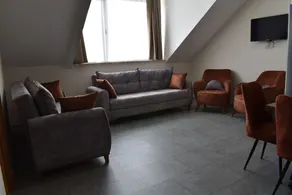 Mia Suite - Image 4