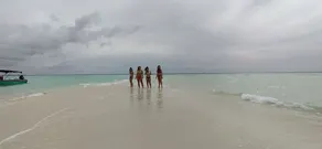 Marina Bay Villa Himandhoo - Image 5