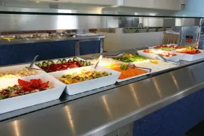 Evelyn Beach Hotel - Image 2