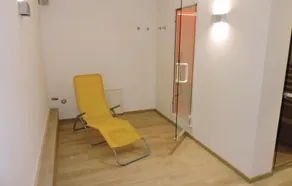 Beautiful Apartment in Schladming With 1 Bedrooms and Internet - Image 2