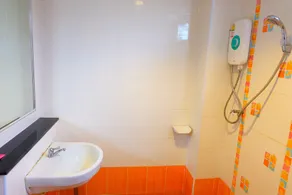 Kamlaithong Apartment - Image 3