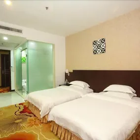 Taoyuan Business Hotel Guangzhou - Image 3