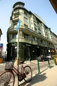 Club Apartments & Rooms - Image 4