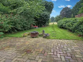 Picturesque Holiday Home in Oldenzaal With Jacuzzi - Image 3