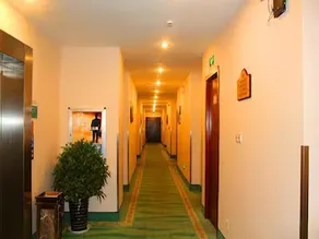 GreenTree Inn Nantong Tongzhou District Textile City Bus Station Express Hotel - Image 5