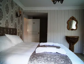 Angel's Inn - Image 4