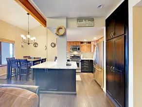 759 Boulder Ct Condo Unit S - Image 2