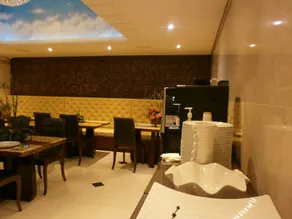 Hotel Windsor - Image 2