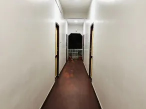 Hotel Varsha - Image 4