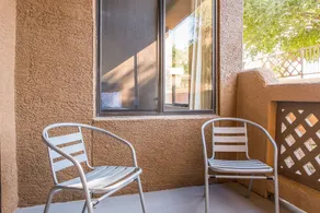 1 BR Apt with Parking by Frontdesk - Image 2