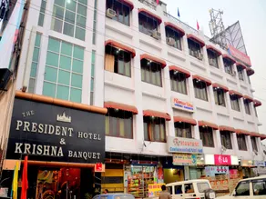 President Hotel By OYO Rooms - Image 3