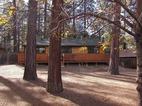 092 Crestwood Retreat Cabin - Image 3