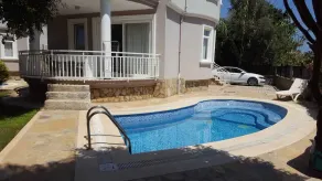 Payallar Villa - Image 2