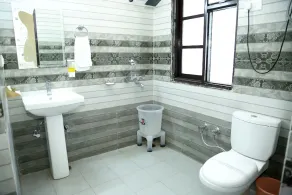 Surbee Resorts - Image 5