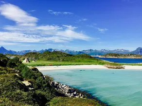 Lofoten Beach Glamping - Image 5