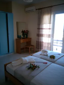 Aragorn Hotel - Image 2