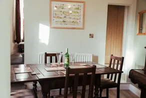Flints Cottage - Image 5