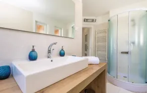 Nice Apartment in Opatija With Wifi and 3 Bedrooms - Image 2