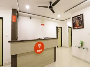 Treebo Trip Platinum Inn Jalna Road - Image 2