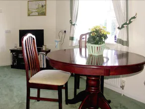 La Petite Maison - Image 3